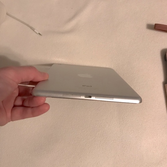 IPad Mini 2 - Picture 3 of 6